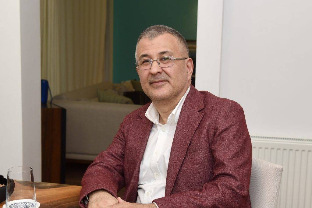 Biyomühendislikte Çığır Açan Profesör : “Bilim İnsanlarımız Ülkemize Geri Dönmeli”