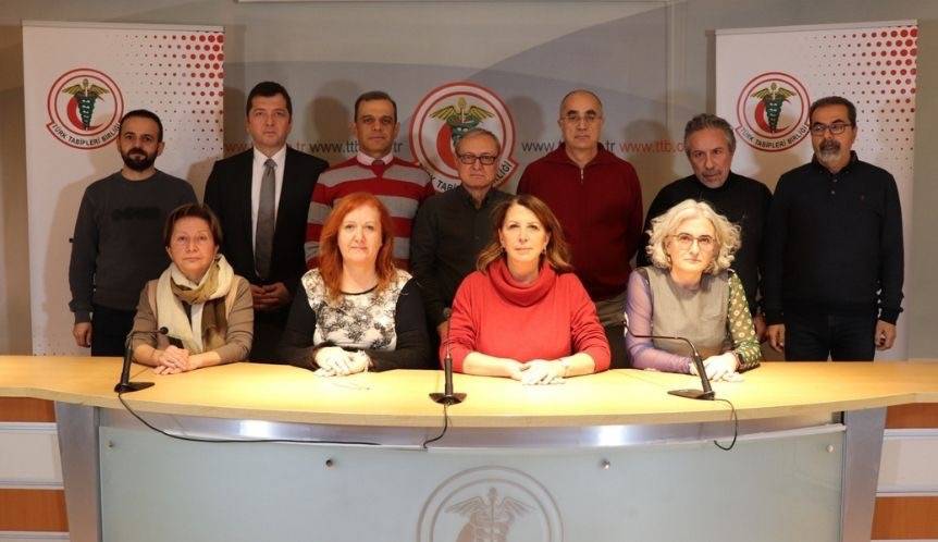 Hekimlerden Hukuk ve Demokrasi Vurgusu
